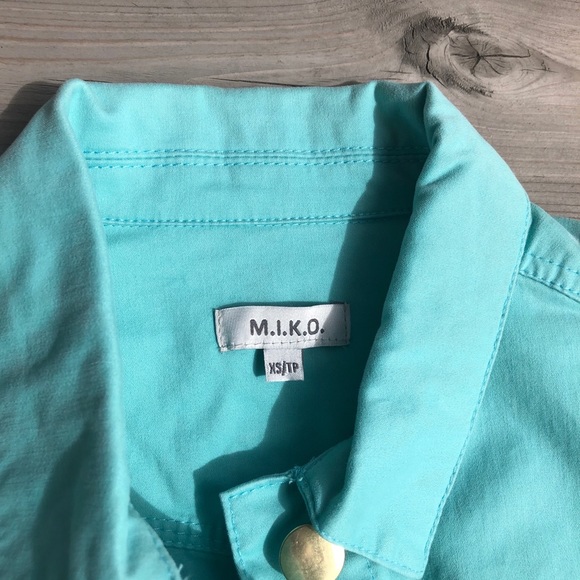 M.I.K.O jean jacket XS...Bundle 2/$40 - Picture 4 of 4